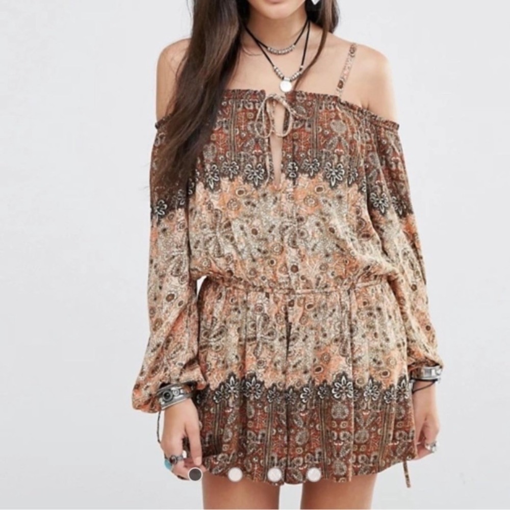 NWT FREE PEOPLE Romper Women's‎ Small Boho Paisley Bell Sleeve - Picture 4 of 12